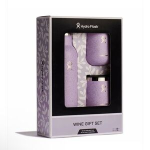 flower etched wine glasses Bow & Flower Etched Wine Glass  Picnic for Putti